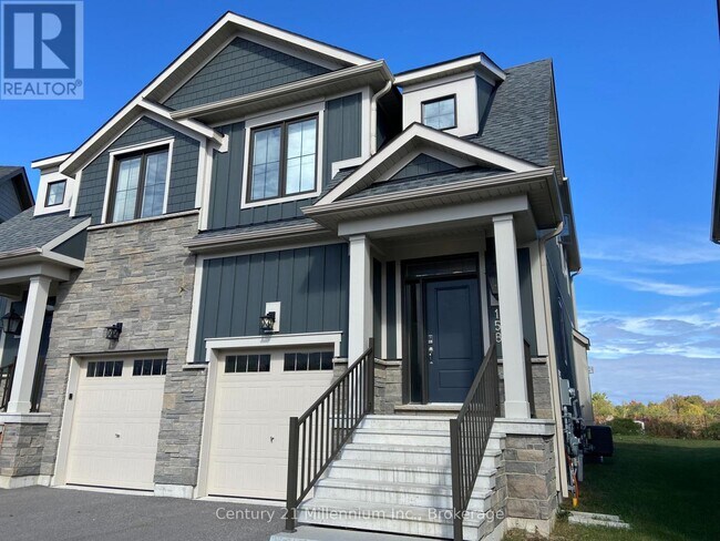 Photo - 158 Red Pine St.