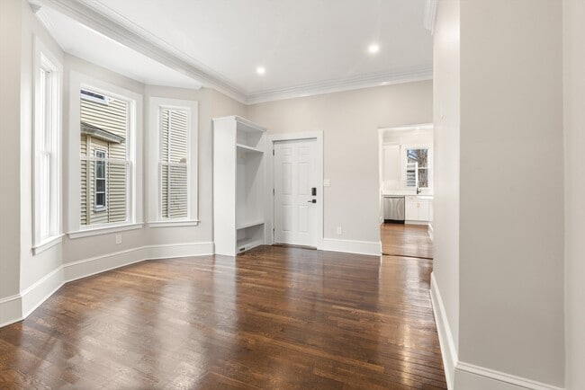 Photo - 30 Thornley St Unit 1