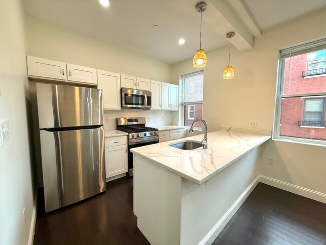 Photo - 49 Charter St Unit 3