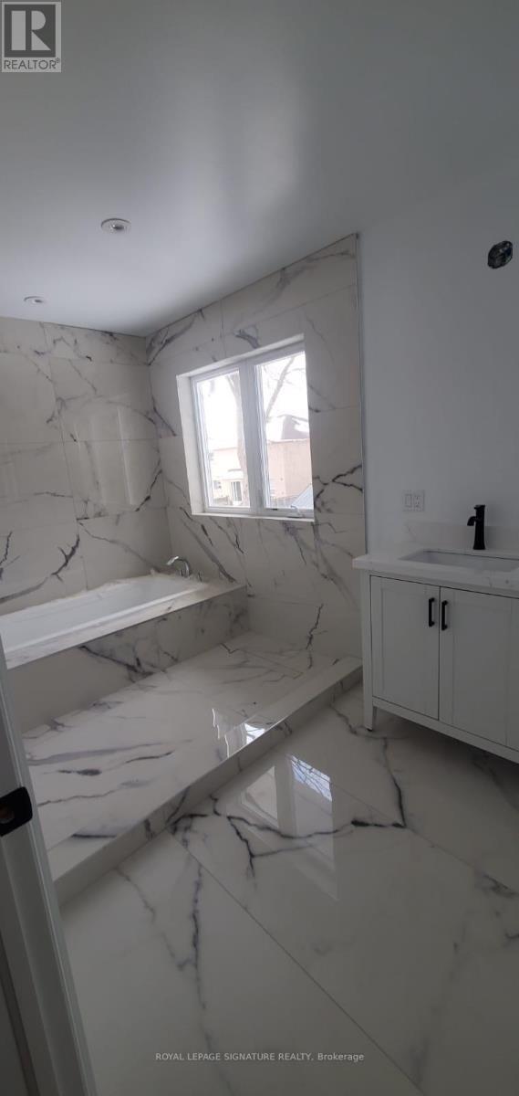 Photo - 19 Scarboro Ave