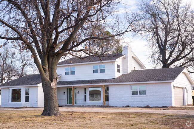 Building Photo - 2908 N Santa Fe Ave Rental