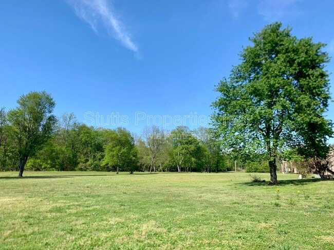 Photo - Creekside Apartments