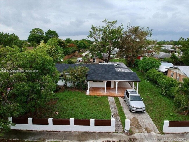 Photo - 20600 SW 118th Pl House