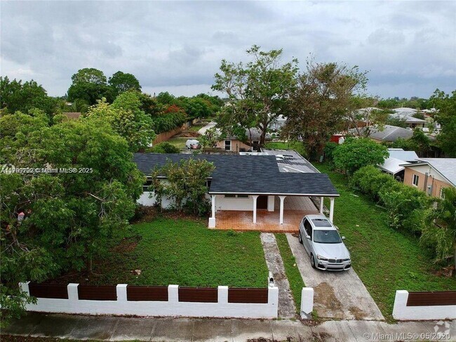 Building Photo - 20600 SW 118th Pl Rental