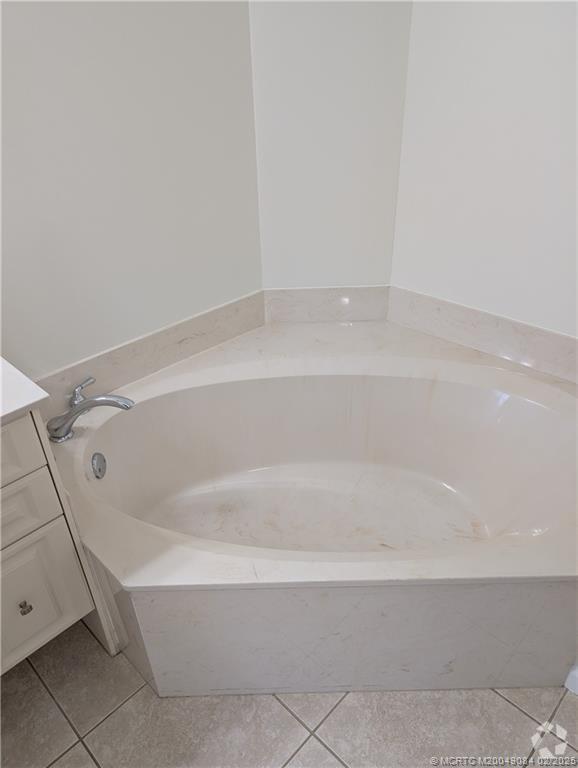 Building Photo - 1594 SE Tidewater Pl Rental