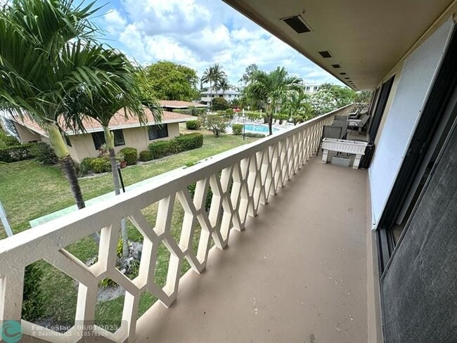 Photo - 3208 SE 11th St Condo Unit 204
