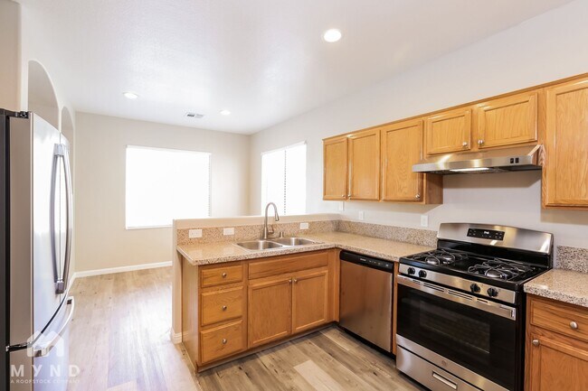 Photo - 6241 Barton Manor St