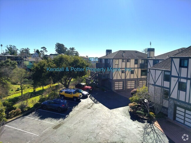 Building Photo - Large Seabright Neighborhood Home Close to...