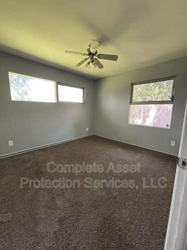 Photo - 910 W 56th Ave