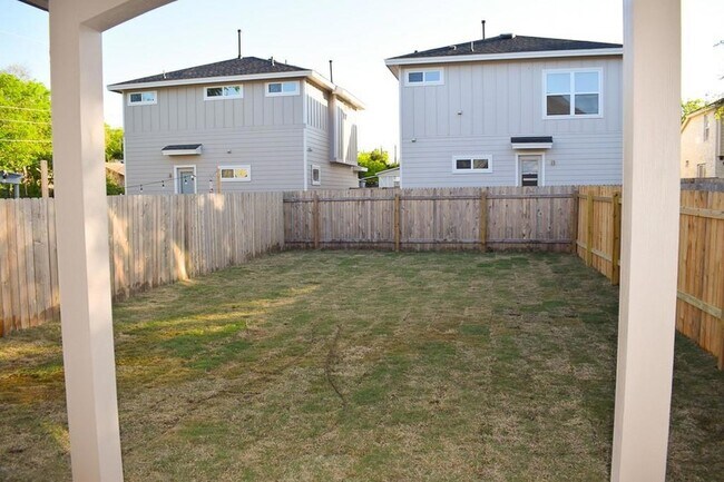 Photo - 3303 Elija St Unit A