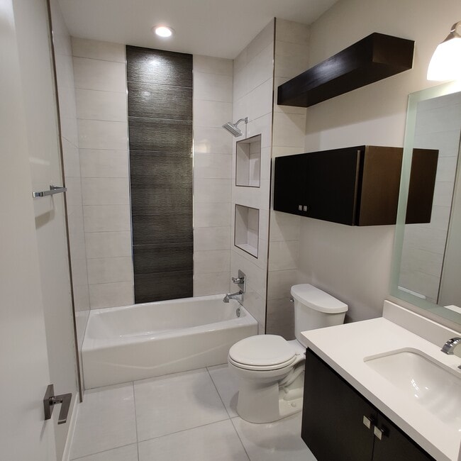 Photo - 9368 N 15th St