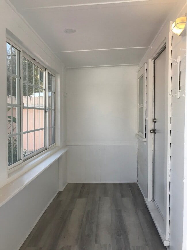 Photo - 4041 Van Buren Pl Unidad 4041  A