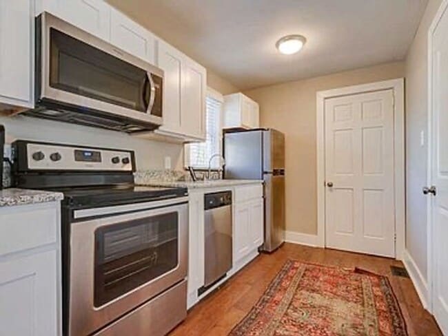 Photo - South Knox 3BR/2BA - TWO kitchens; great for roommates