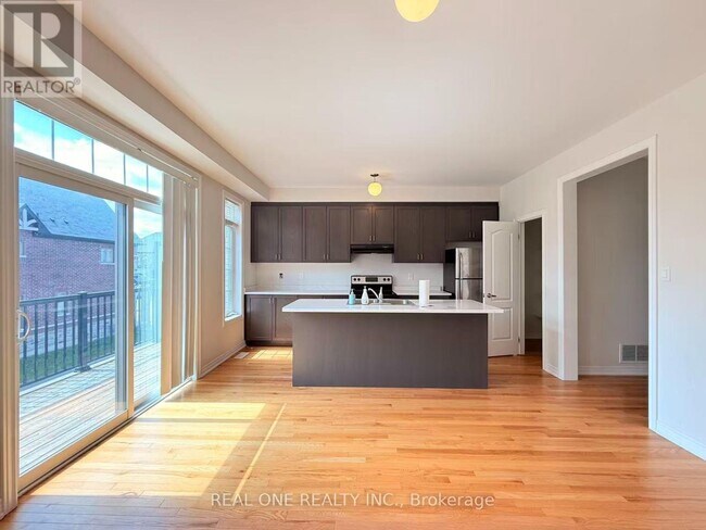 Photo - 115 Beechborough Cres