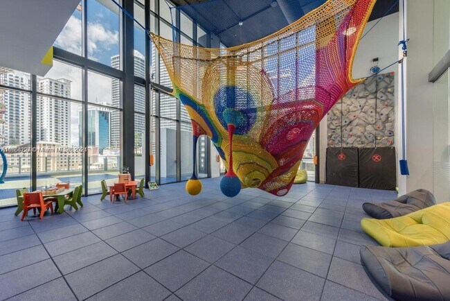 Photo - 1010 Brickell Ave