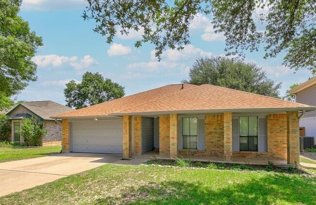 Photo - 502 Eaglecreek Dr