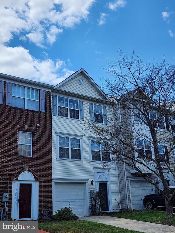 Building Photo - 3211 Halcyon Ct Rental