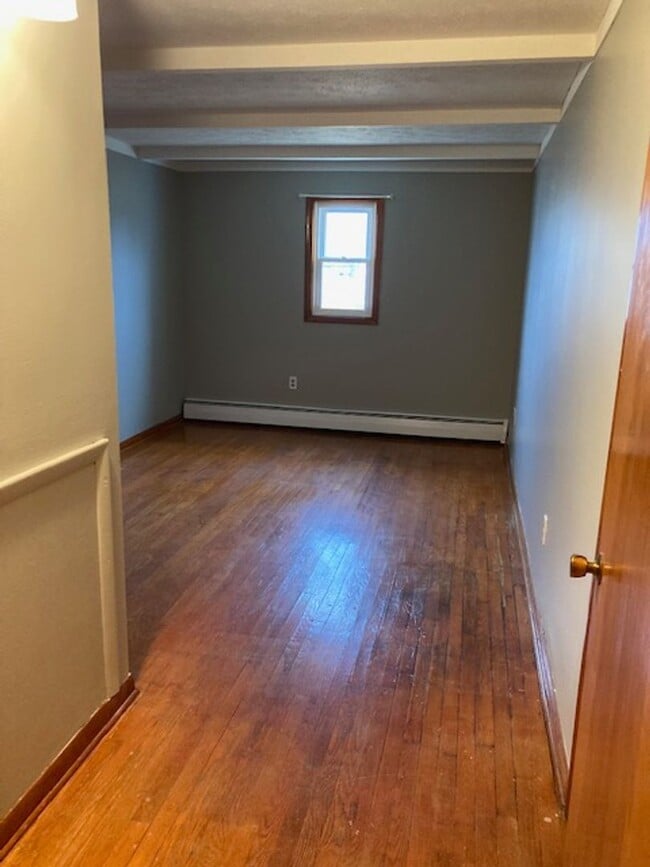 Building Photo - 100 Old Ithaca Rd Unit 1