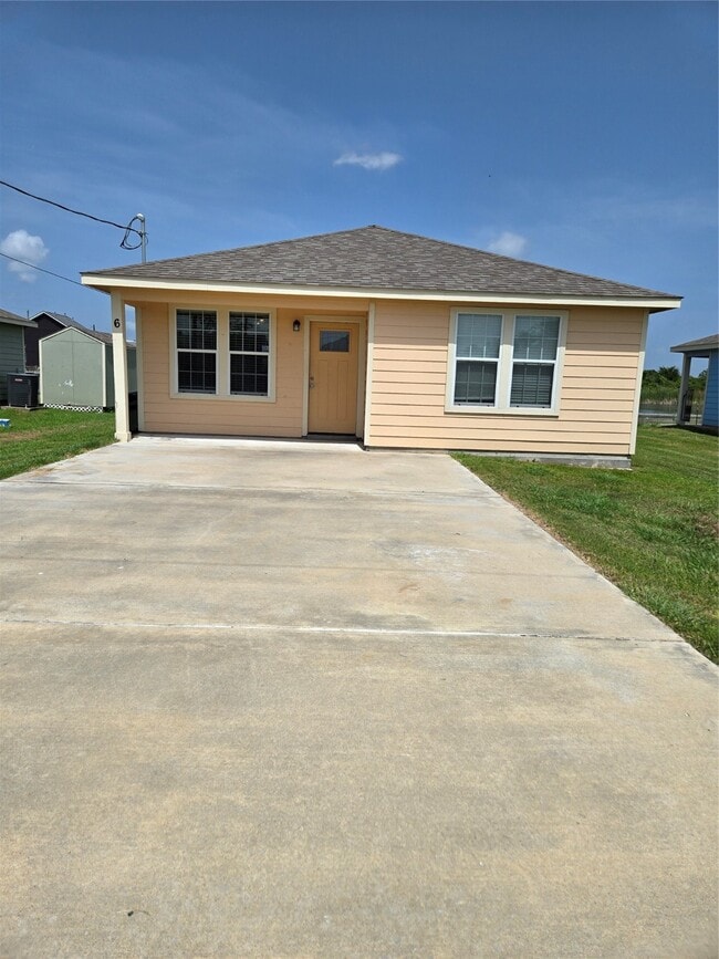 Photo - 2724 Avenue D