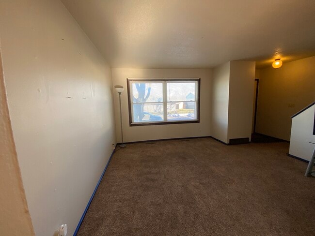 Photo - 3555 W 30th St