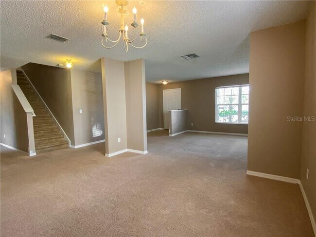 Photo - 932 Horseshoe Falls Dr