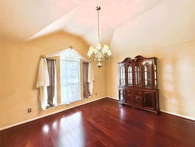 Photo - 8514 Spotslyvania Ln