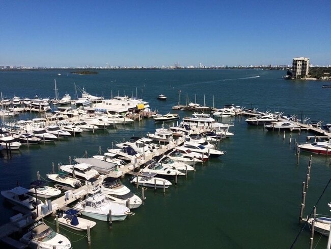 Photo - 555 NE 15th St Unit 14K