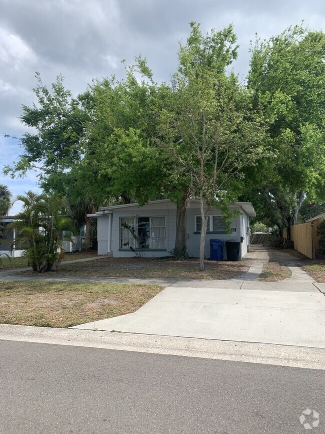 Building Photo - 430 74th Ave N Rental