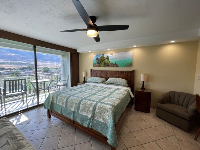 Photo - Lahaina Shores furnished studio units avai...