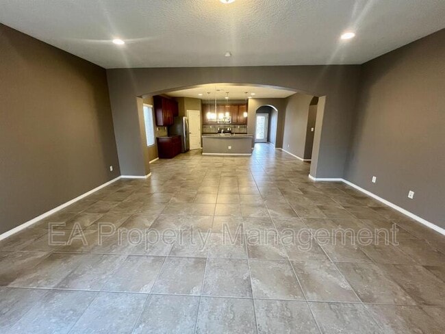 Photo - 9520 Andesite Dr NW