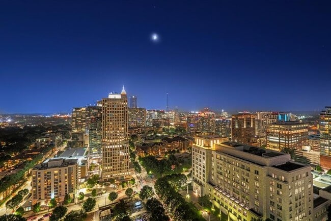 Photo - 1065 Peachtree St NE Unit 3303