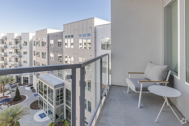 1BR, 1BA, - 817SF