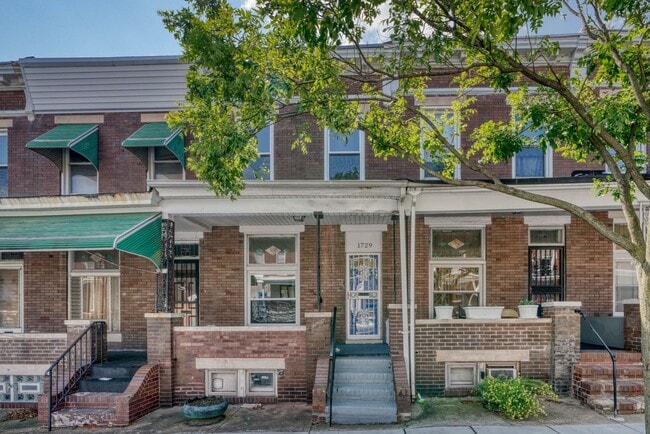 Photo - 1729 Darley Ave House