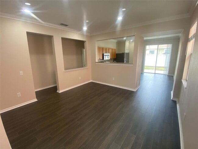 Photo - 2409 Spring Hollow Loop
