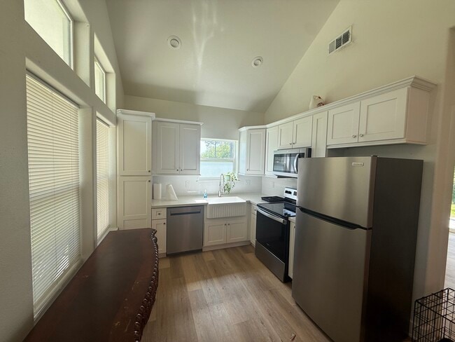 Photo - 5501 Avenue A