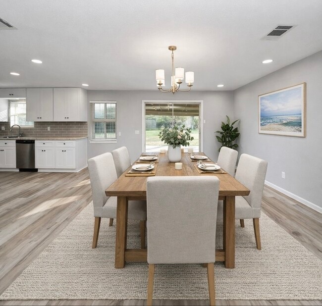 Photo - 7922 Sheree St