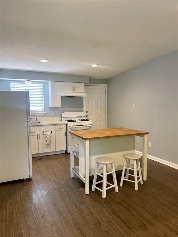 Photo - 400 Swanee Dr