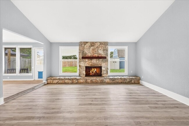 Photo - 1749 Dawn Breeze Dr