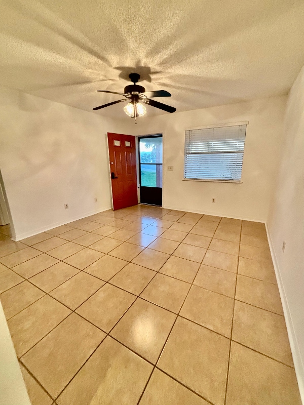 Photo - 24 Oriole Cir