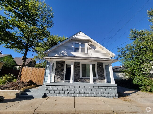 Building Photo - 60 E Minnesota St Rental