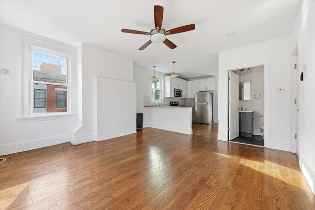 Photo - 76 Bowers St Unit 3