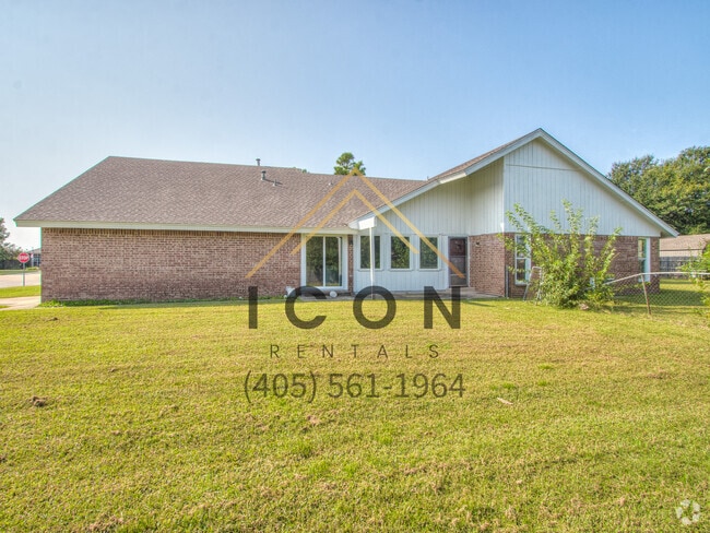 Building Photo - 517 N Robin Way Rental