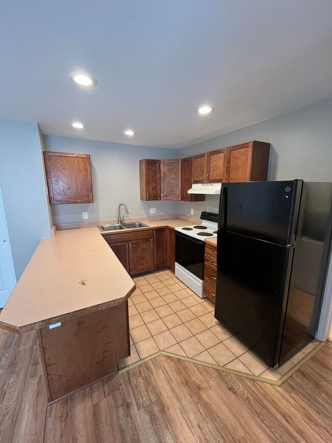 Photo - Riverbridge Apartments