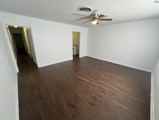 Photo - 1902 Huff St