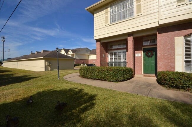 Photo - 2710 Grants Lake Blvd Unidad J10