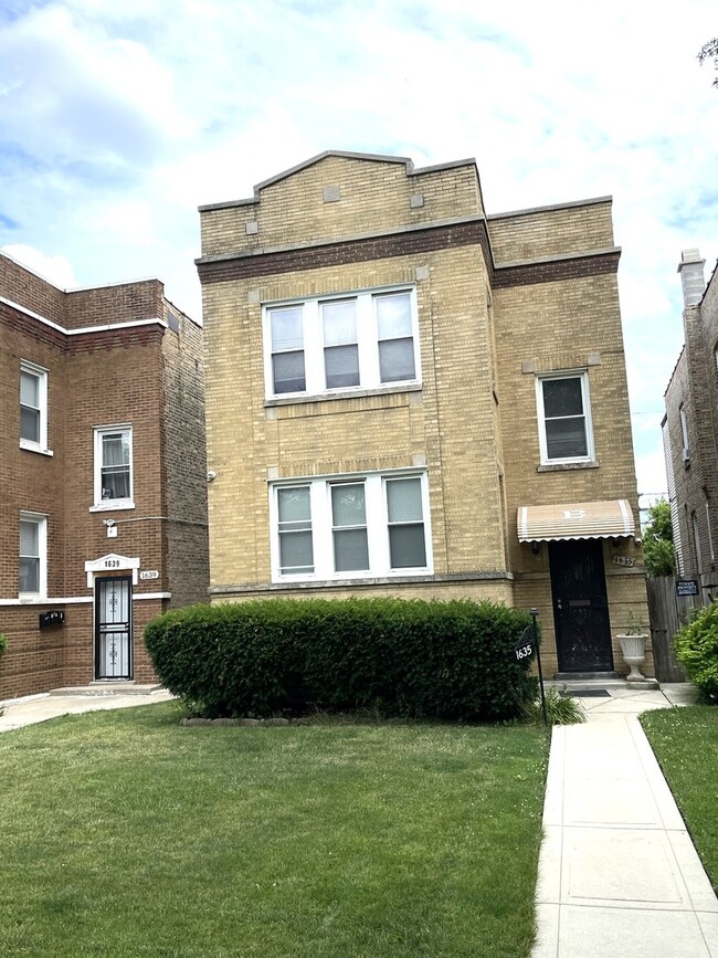 Photo - 1635 N Central Ave House