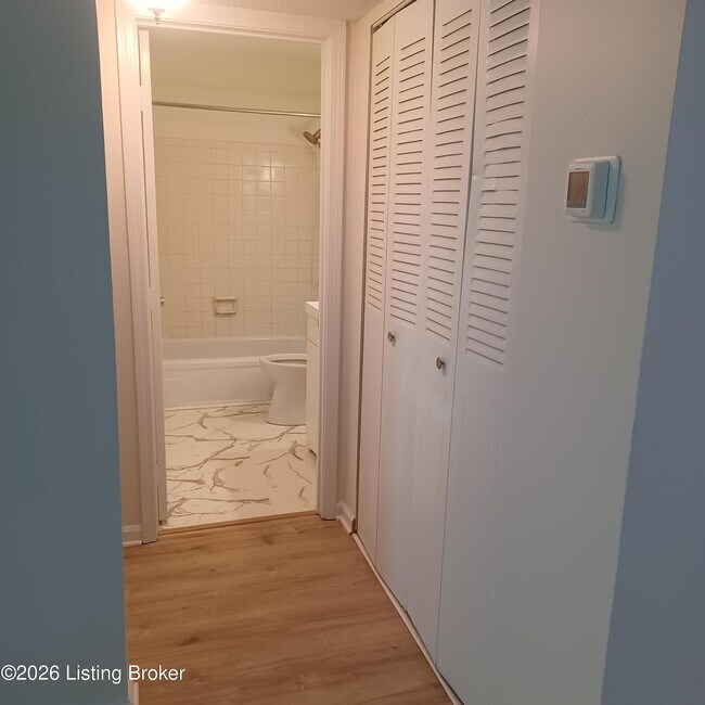 Photo - 3507 Lodge Ln Unit APT 313