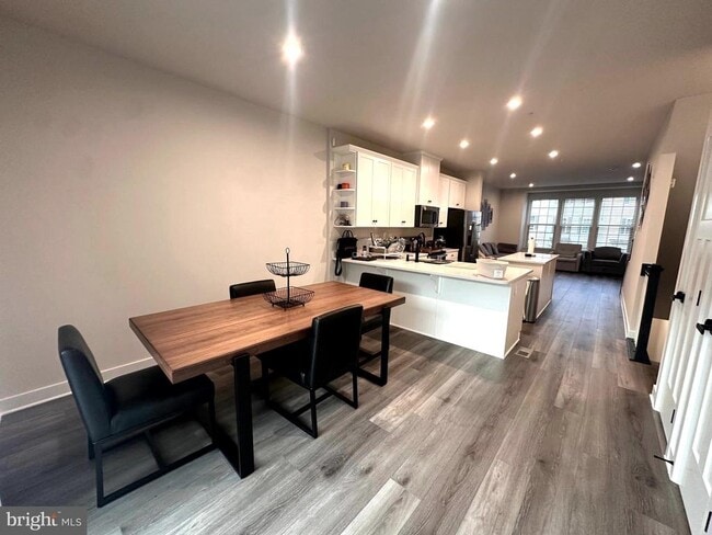 Photo - 19809 Habitat Ter