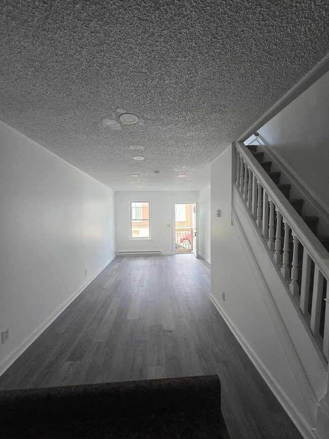 Photo - 416 W Whitehall St