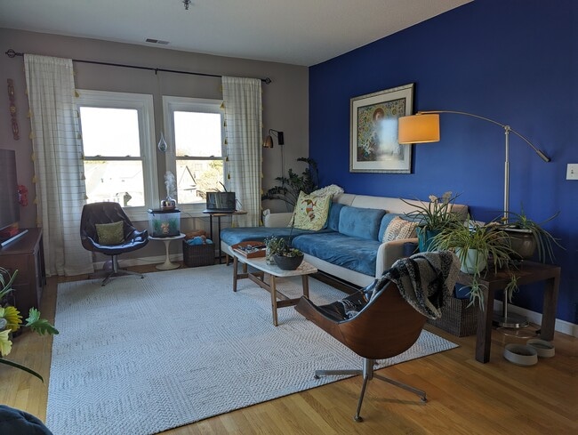 Building Photo - 2456 Massachusetts Ave Unit 305